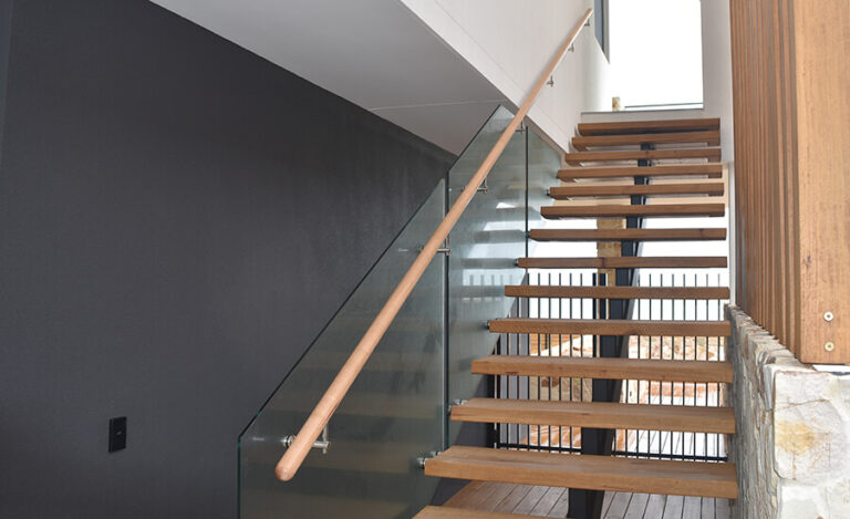 glass stair balustrades with handrails