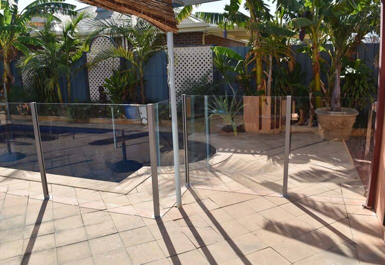 Semi-Frameless Glass Pool Fences